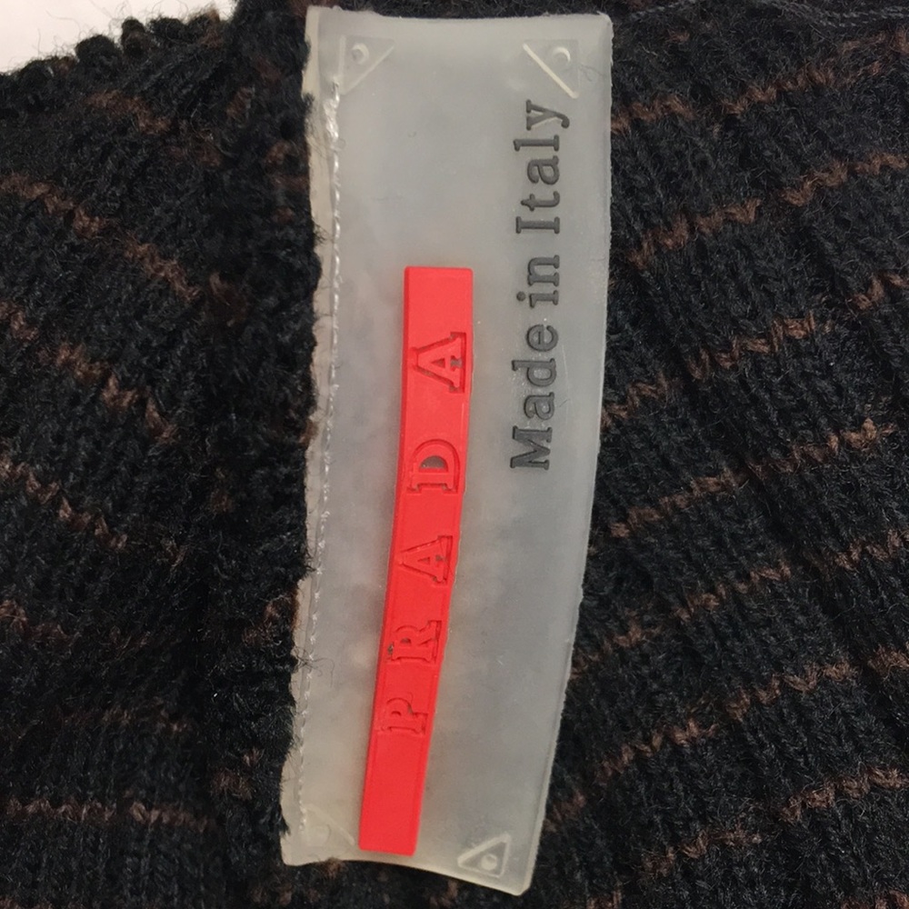 ***Host Pick*** Vintage 90s PRADA Sport ribbed knitted beanie hat unisex - Picture 13 of 16